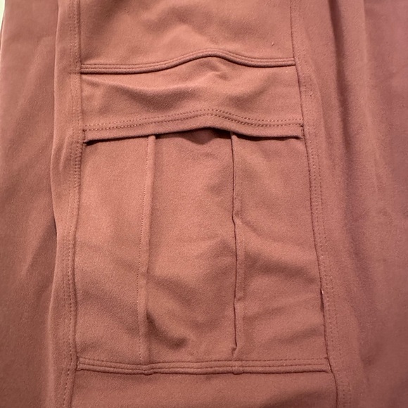 Athleta Salutation Cargo Jogger - Picture 3 of 6